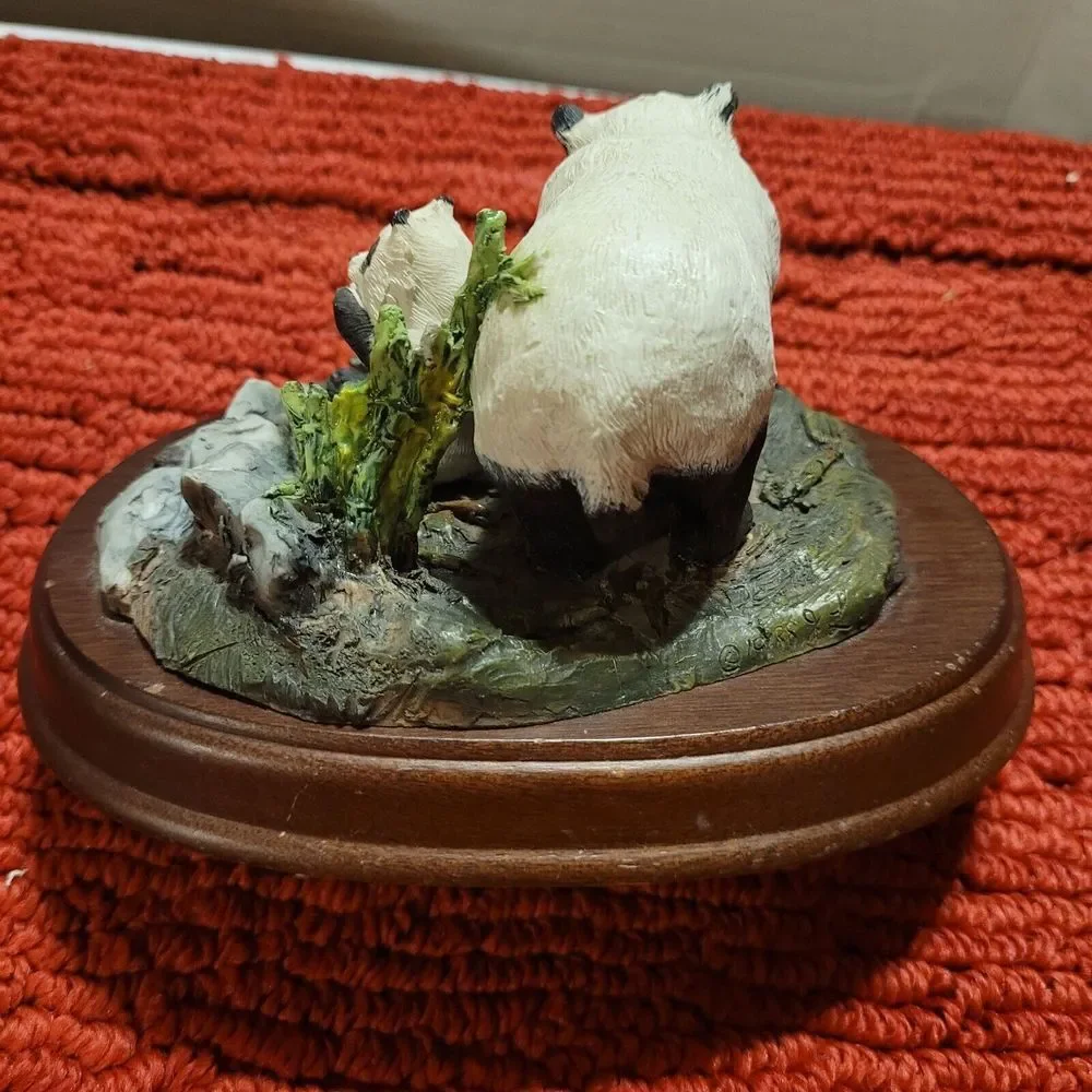 Panda Resin‎ Figurine Wildlife Collection by Jack Lo 1988 #158 of 7,500
